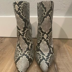 Katherine Kelly Ankle snake skin boots